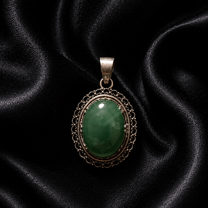 925 Silver Green Aventurine Pendant – Natural Prosperity Crystal Pendant